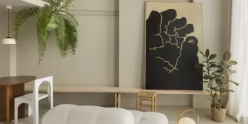 طراحی مینیمال یک آپارتمان در اسپانیا - ببینید سادگی چقدر آرامش‌بخش است!