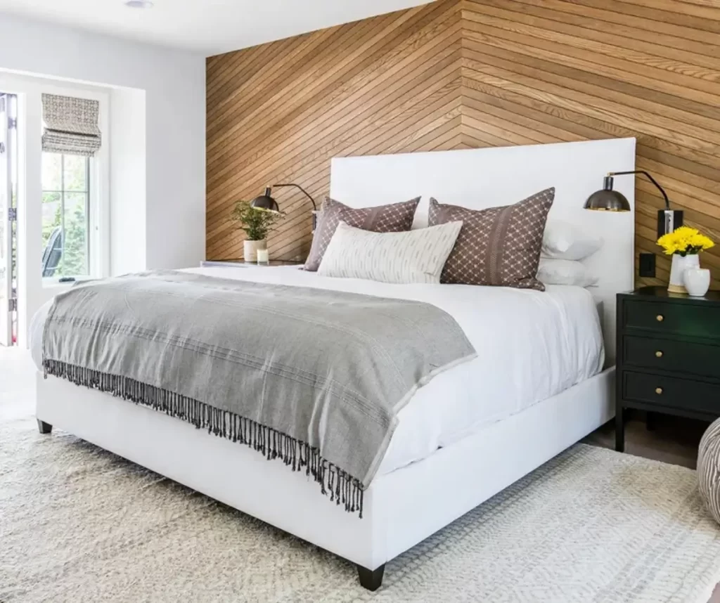 طراحی اتاق خواب با اکسنت وال چوبی با طرح جناقی
