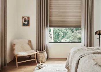 بهترین پرده اتاق خواب رو میخری! اگه به این 6 مورد توجه کنی