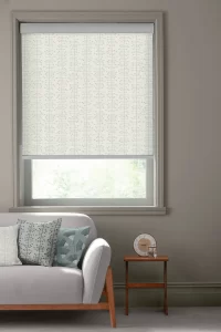 4 ترفند مهم برای انتخاب پرده برای پنجره های کوچک