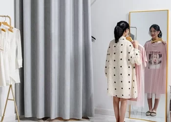 5 ویژگی مهم پرده اتاق پرو +خرید اینترنتی