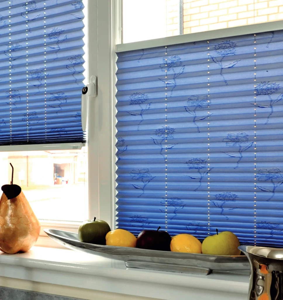 پرده پلیسه برای آشپزخانه