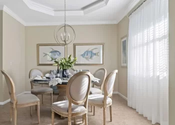 3 دلیل مهم که بهتره پرده پذیرایی ساده بخری +3 مدل پرده ساده پذیرایی جدید