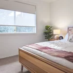 پرده دبل شید برای پنجره کوتاه